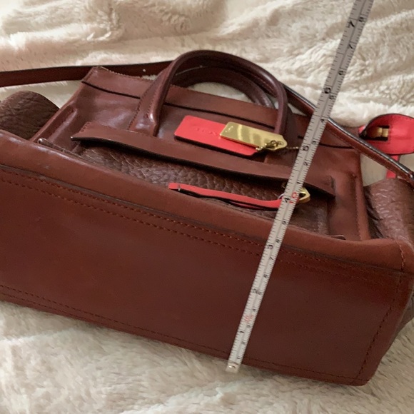 Authentic Leather Coach bag - Picture 7 of 8